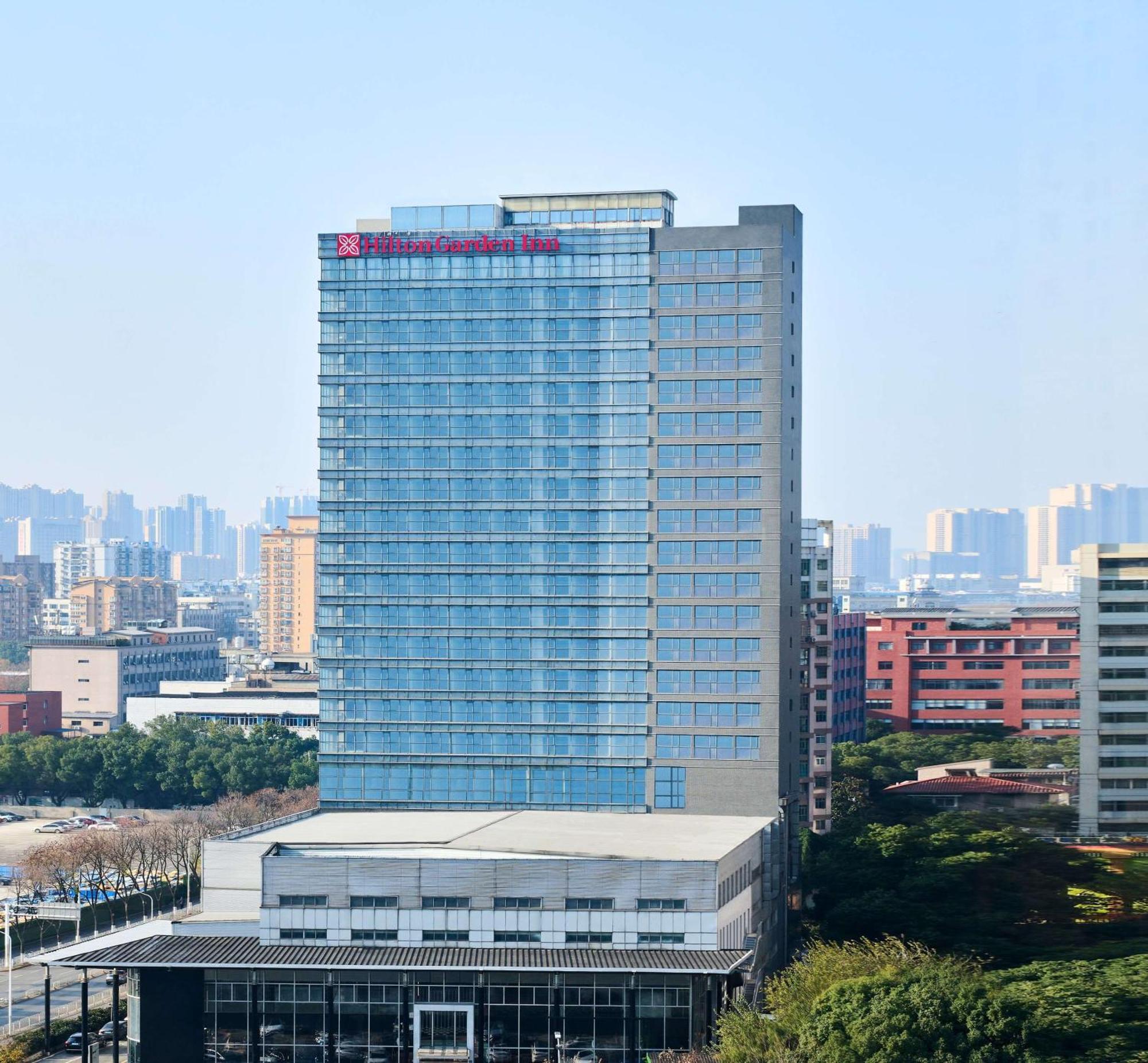 Hilton Garden Inn Wuhan Hankou Extérieur photo